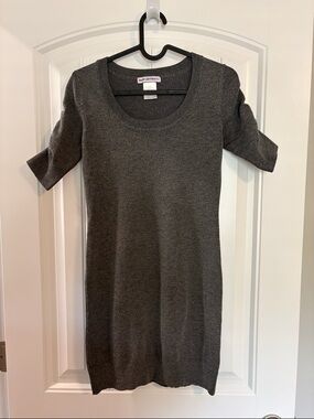 Body Central short sleeve sweater dress